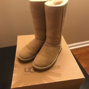 UGG Boots Classic Tall Size 5 Sand Color